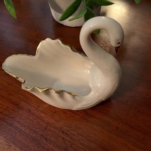 Lenox small swan